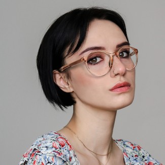 Woman Optic Glasses